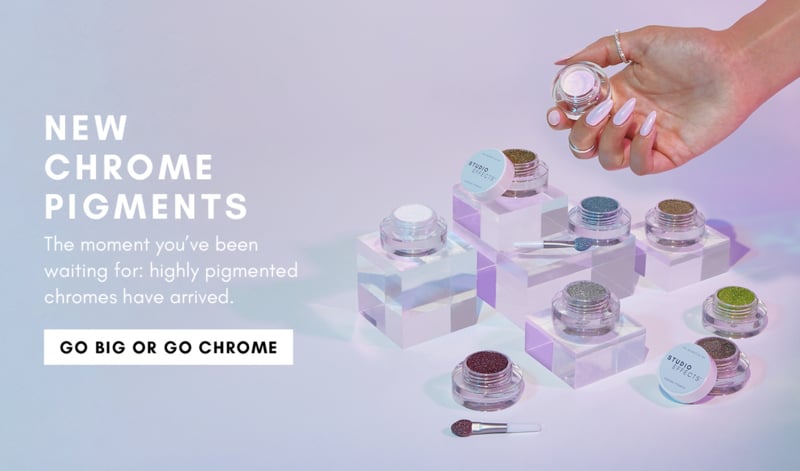 The GelBottle Aqua Chrome Pigment